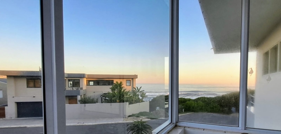 To Let 5 Bedroom Property for Rent in Vermont Western Cape